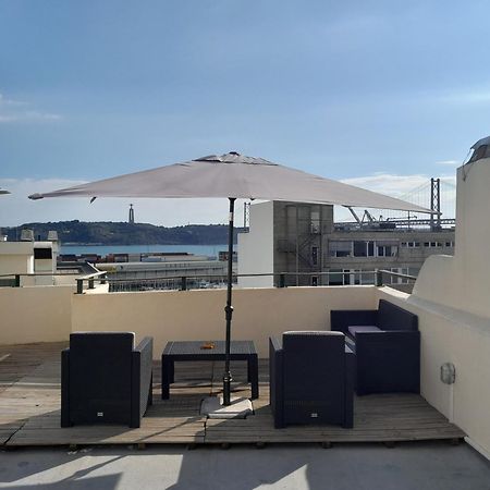 Apartamento Sobre O Rio Lisabona Exterior foto