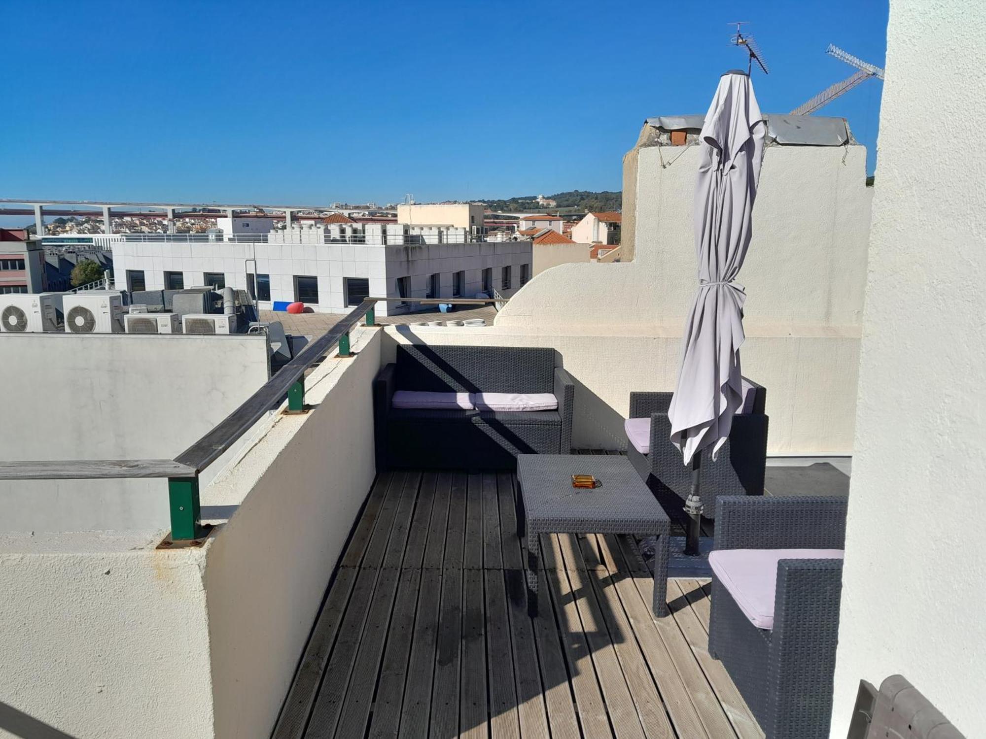 Apartamento Sobre O Rio Lisabona Exterior foto