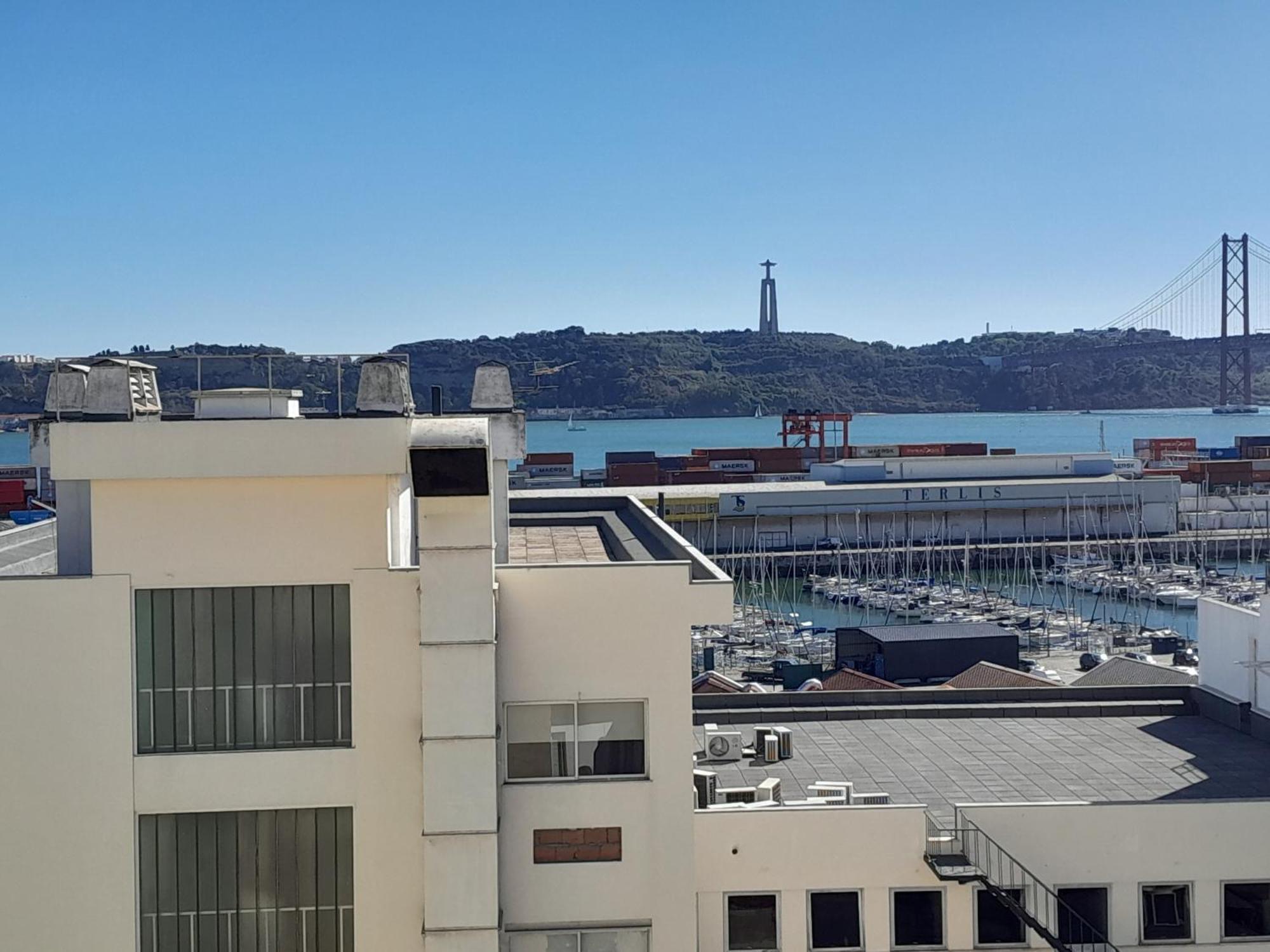 Apartamento Sobre O Rio Lisabona Exterior foto